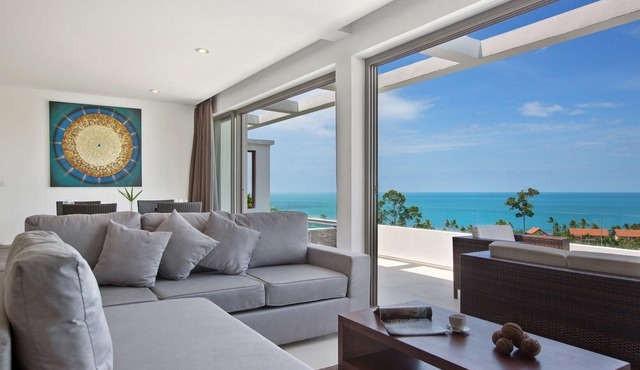 Tranquil Residence 3 - Sea View Apartment
