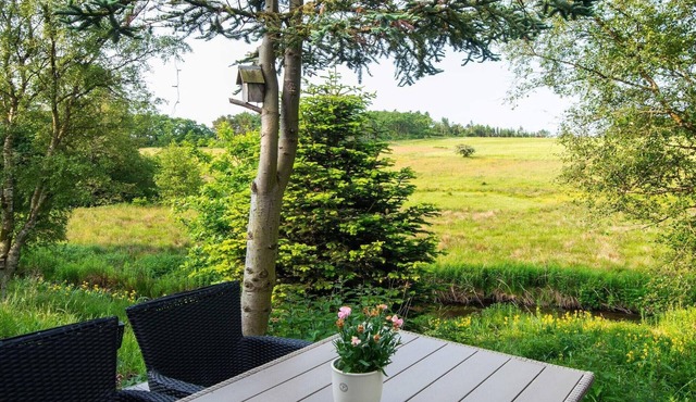 Tranquil Riverside Retreat