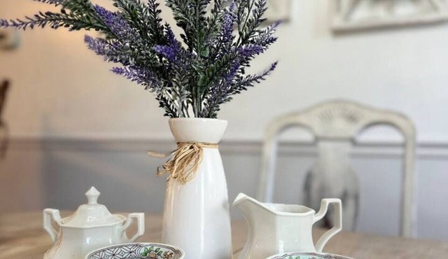 Tranquil-Tea cottage