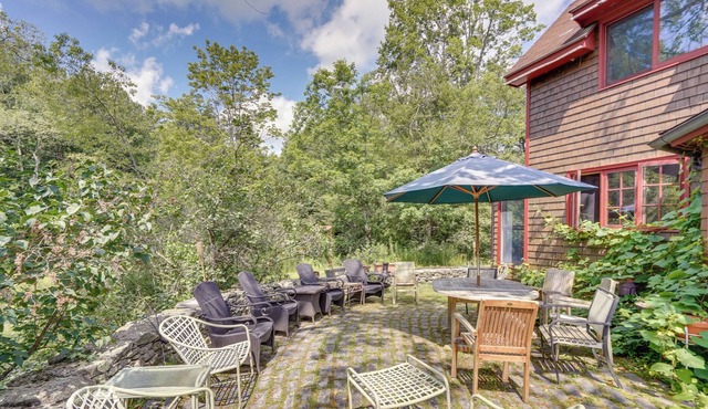 Tranquil Washington Home w/ Sauna, on 70 Acres