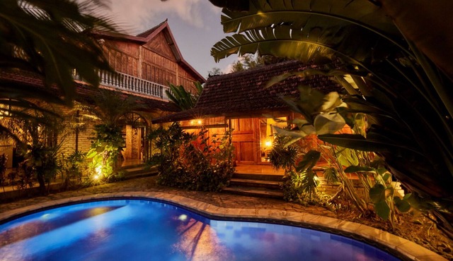 Tranquility at the heart of Bali's best night and day spots. Berawa Beach Canggu