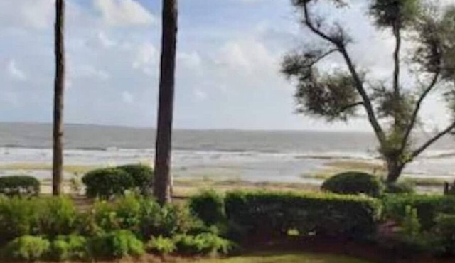 Tranquility by the Beach 1st Fl Sleeps 6,King Bed