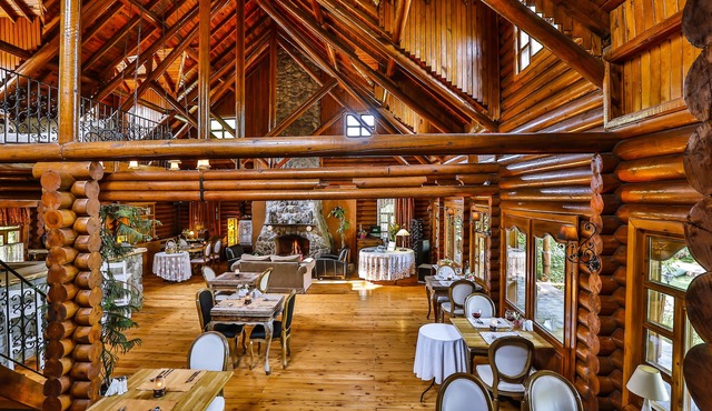 Tranquilla River Lodge - Adults Only
