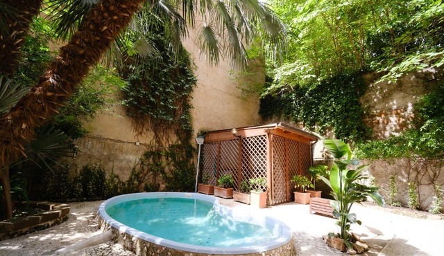 Trastevere Oasis by BuddyRent
