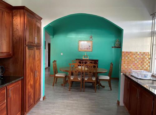 Travellers Villa
