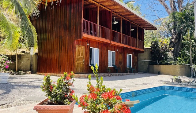 TREE HOUSE PLAYA SAMARA