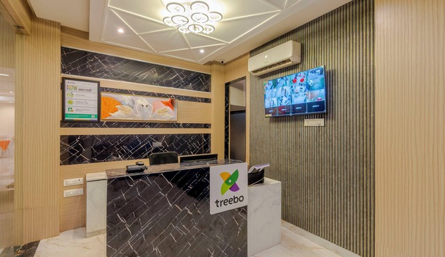 Treebo Raj Palace