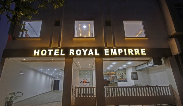 Treebo Royal Empire Adarsh Nagar, Chandigarh