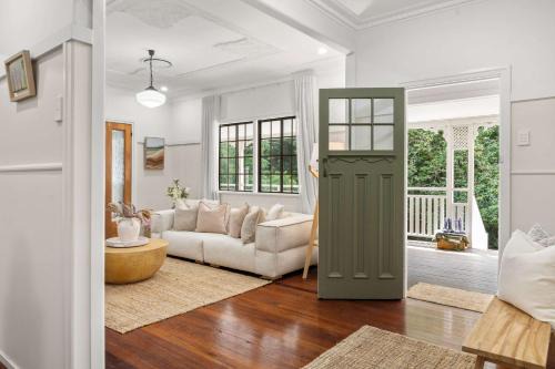 Treehaven House - Charming Queenslander in Maleny