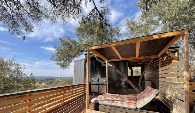 Treehouse - Amazing view