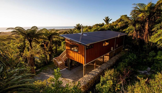Treescapes - Rainforest Hot Tub 2km from Punakaiki