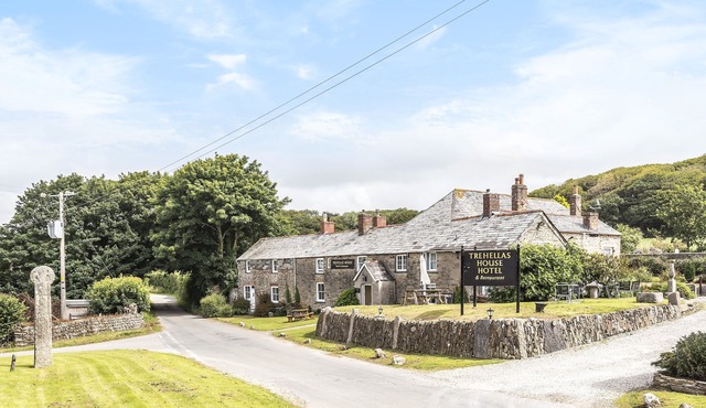 Trehellas House Hotel and Courthouse Restaurant