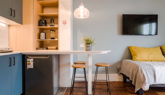 Trendy Design Studio Vaisse | Modern Santiago Stay