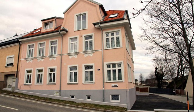 Triangle Apartments