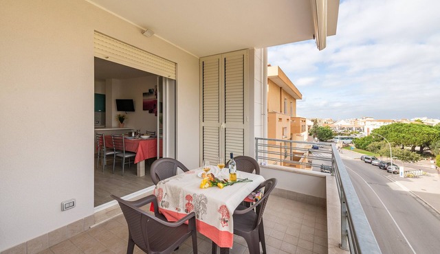 TRILO AGOSTINO 3: comfortable apartment on the Lido beach