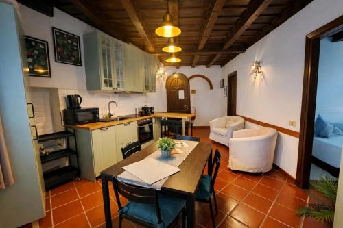 Trilocale Sofia Abbadesse Guest House M3-M5 Zara