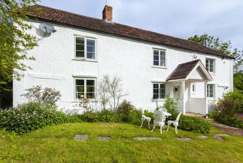 Trinity Cottage Roadwater