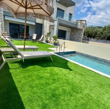 Trinity Pool Villas WHITE