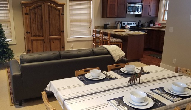 Trinity: Ski Access Great Guest House-Recently Upgraded!