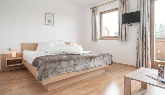 Triple room 11, shower/WC, from 4 nights half board - Berggasthof Bärnstatt