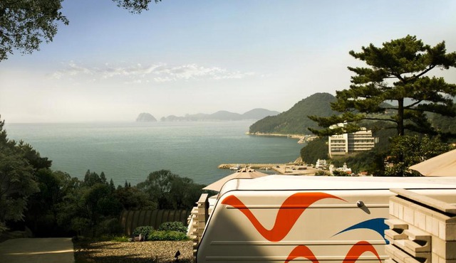 Tropical Dream Spa Caravan