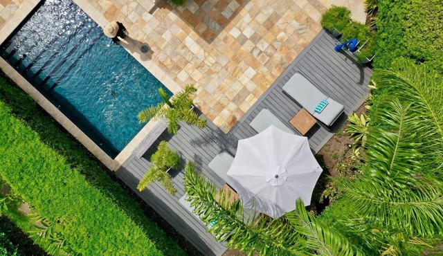 Tropical Holiday Rental Villa - Villatre