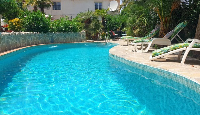 Tropical oasis, rural Andalucía—tropical garden, huge pool, perfect for couples