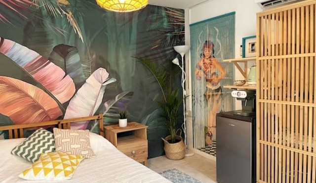 Tropical Sanctuary walking distance to the beach