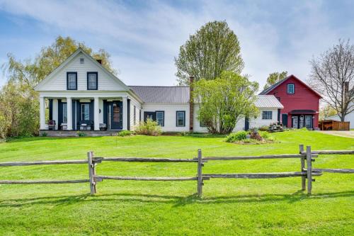 ‘True North Farm House’ - Historic Family Home