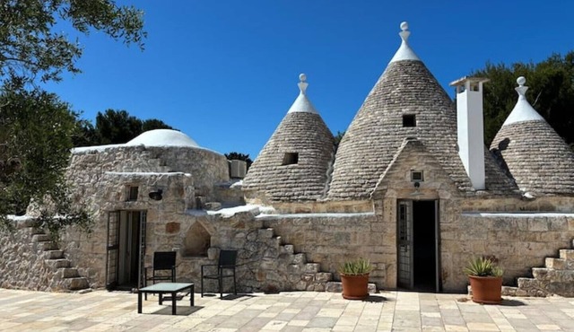 Trulli Cinera, Ostuni