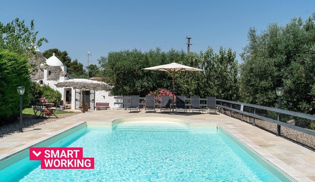 Trulli Nora con Piscina by Wonderful Italy