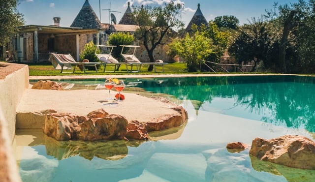 Trulli Tra Pietre: Luxury Trulli with Private Pool, Pet Friendly