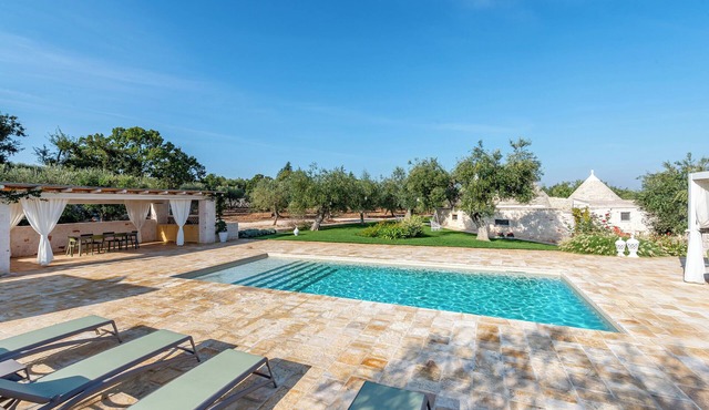 Trulli Vecchia Corte