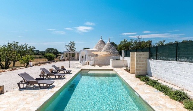Trullo La Dolina con Piscina by Wonderful Italy