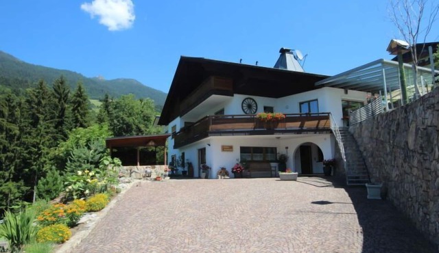 Trummer by Interhome