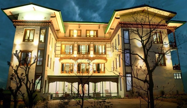 Tsherim Resort