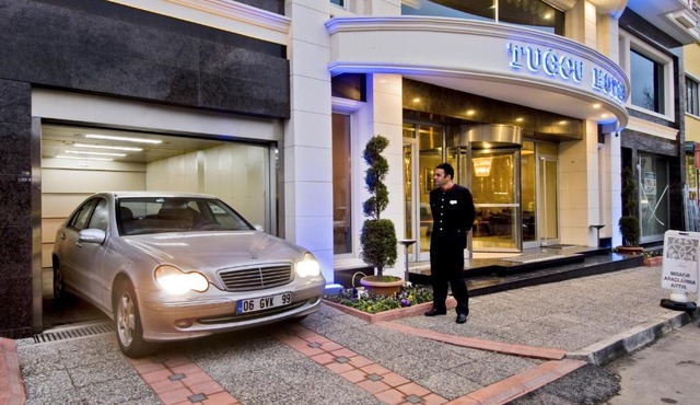 Tugcu Hotel Select