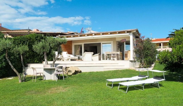 Tugurio by Interhome