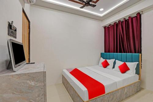 Tulsi Hotel