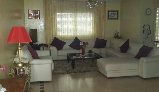 Tunis La Soukra: Luxurious Apartment (F4) in a private and secure residence