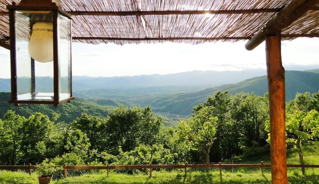 Turlago: Relax in still unspoilt and authentic part of Tuscany