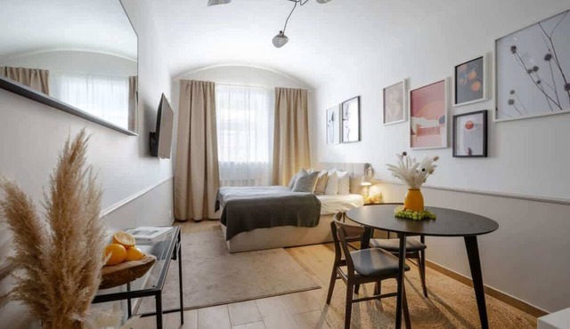 TurnKey I Elegant Studio by National Museum