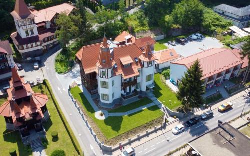 Turul Villa