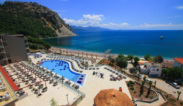 Turunc Premium Hotel