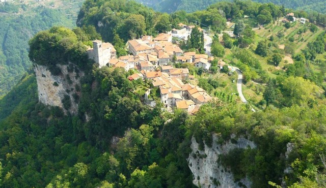 Tuscan Hilltop