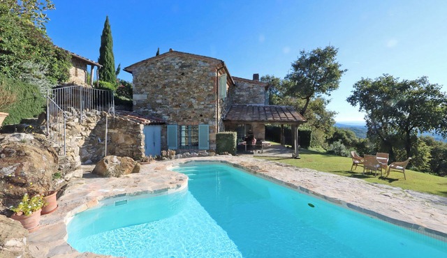 Tuscan Stone House with Private Pool and Breathtaking Views