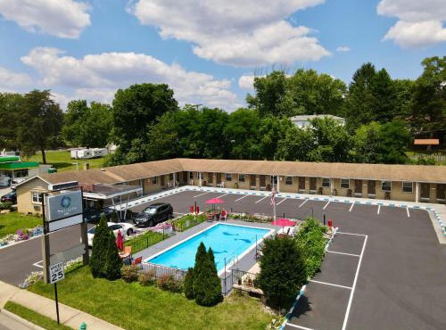 Twi-Lite Inn