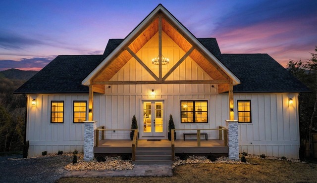 Twin Chalets w/mountain and river views, river access, heated pools, hot-tubs
