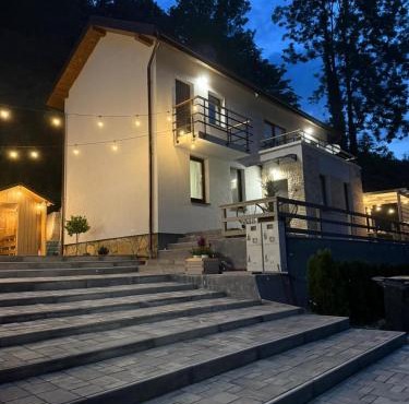 Twin Villa