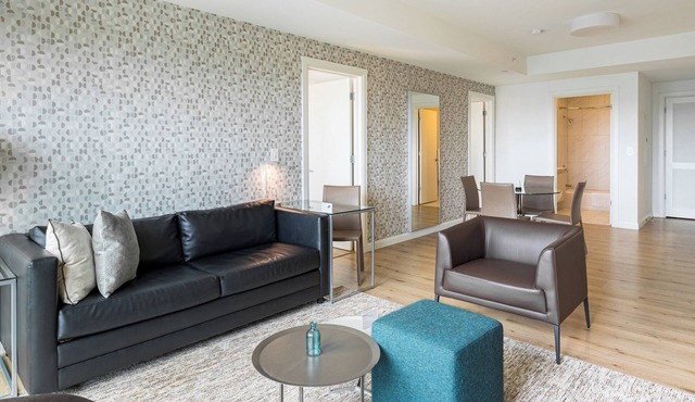 Two-Bed, Two-Bath Apartment In the Fenway District